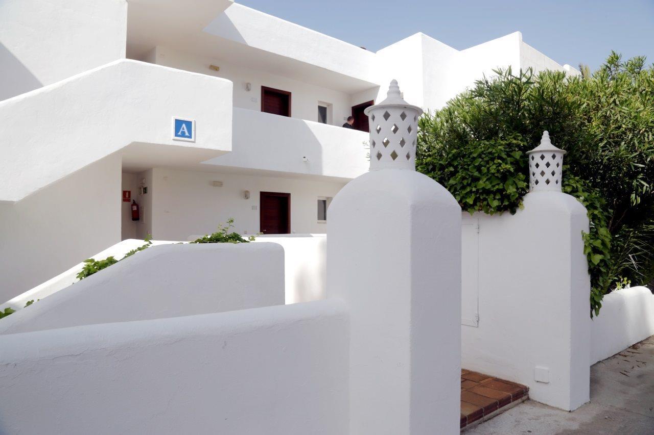 Apartamentos Ferrera Beach Cala D´Or Buitenkant foto