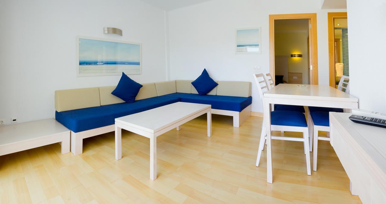 Apartamentos Ferrera Beach Cala D´Or Buitenkant foto