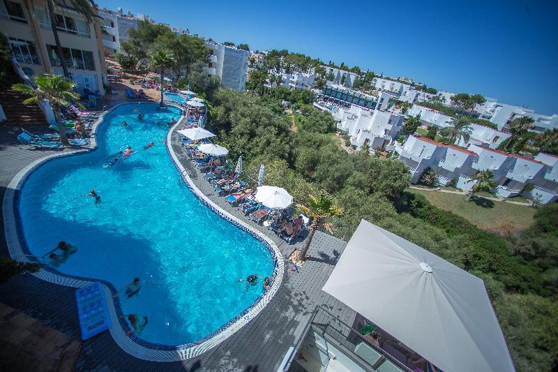 Apartamentos Ferrera Beach Cala D´Or Buitenkant foto